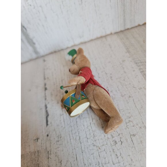 Hallmark North Pole band Teddy ornament Xmas - Picture 6 of 6